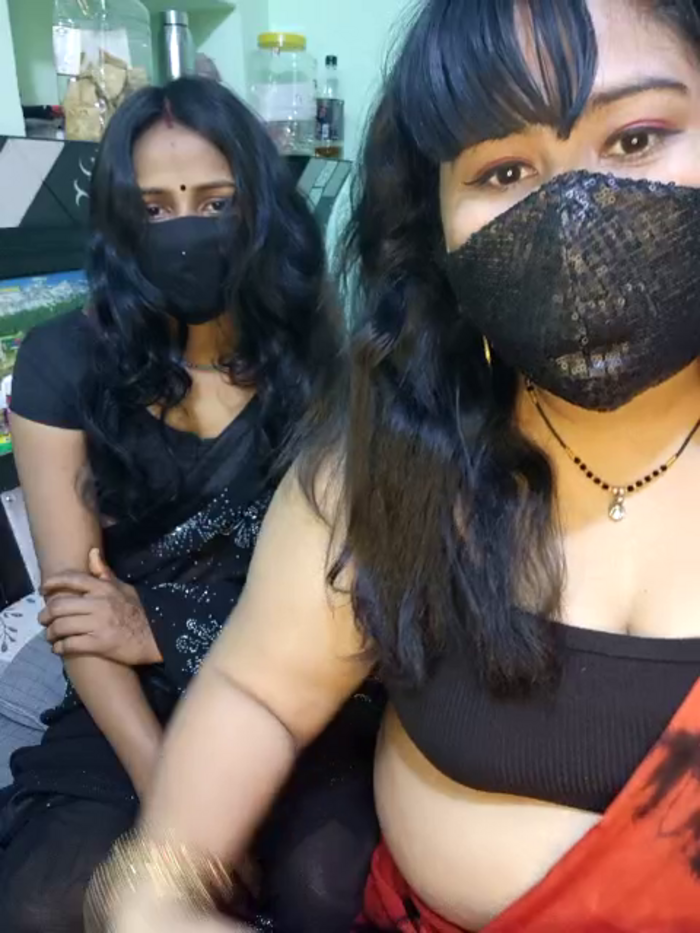 Indian_hotmilfs