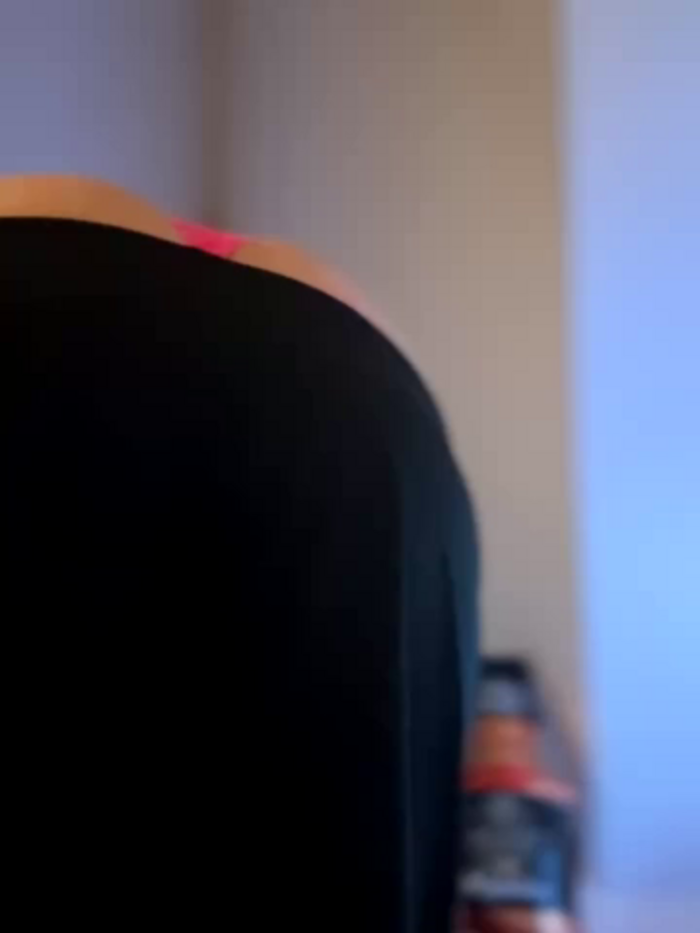 Young_hot_mom