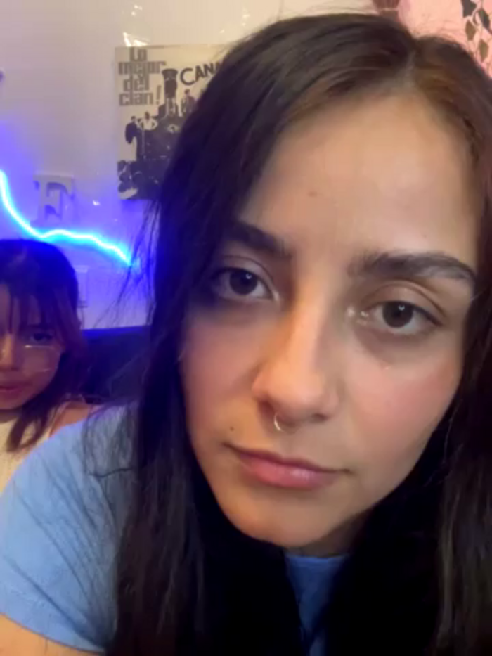 Emma_and_Aly