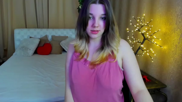PenelopeOneGrey