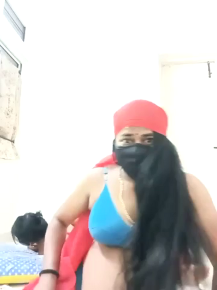 Tamil-lesbian