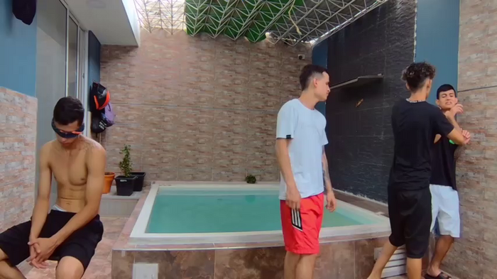 badguyss_bisex