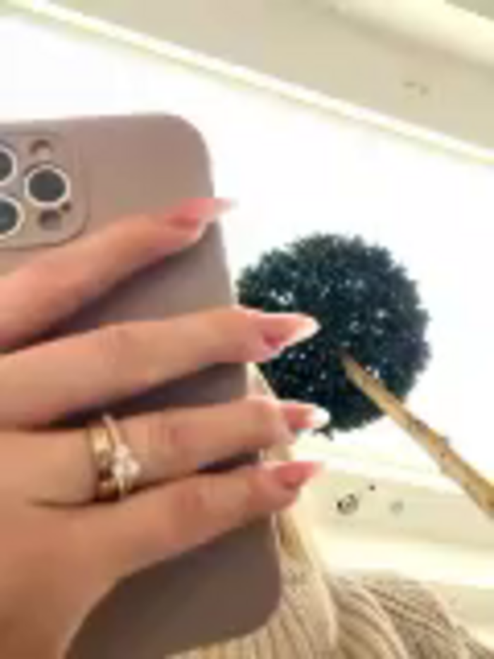 Charming_Ritta