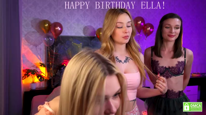 ella_knockers_xl