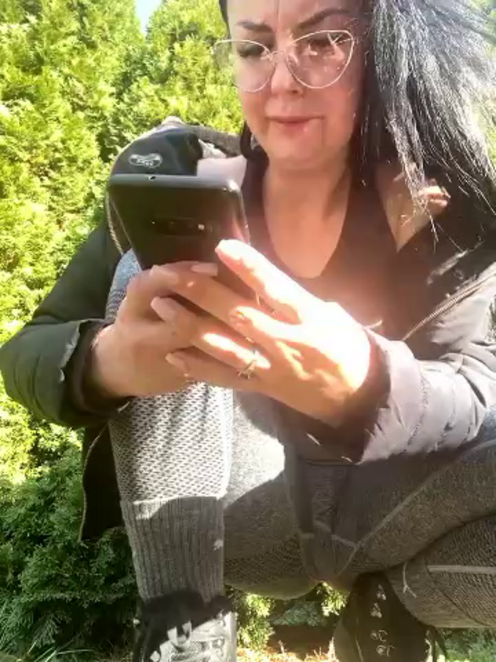 Young_hot_mom