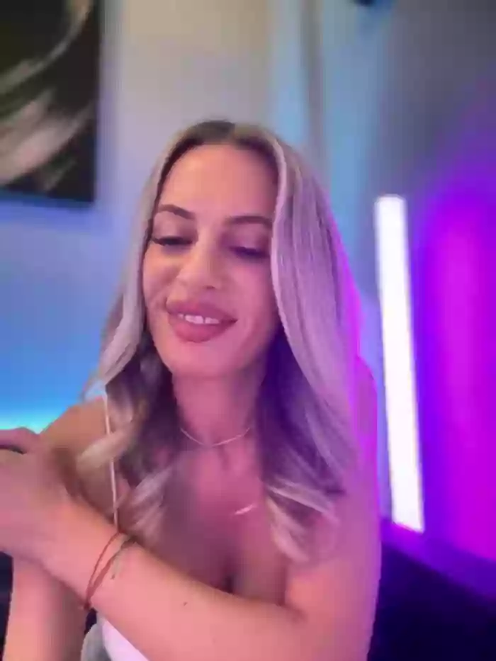 2024/03/03/stripchat-jessyrey-12-04-18