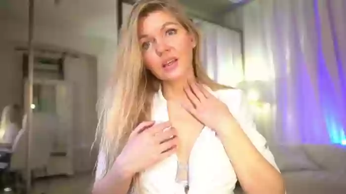 2024/03/03/stripchat-taisathena-23-42-20