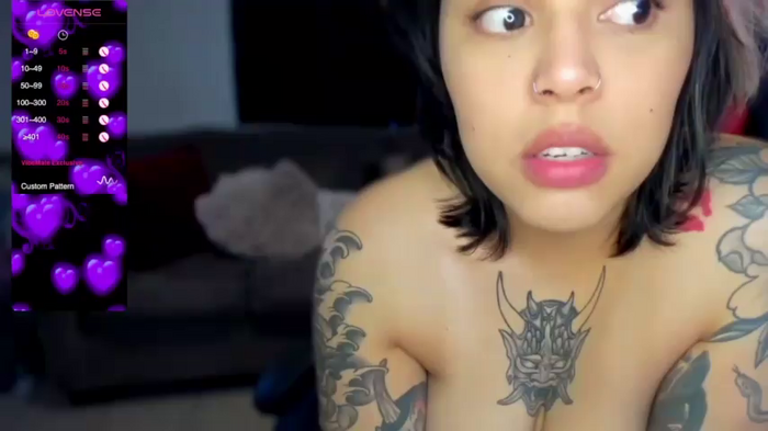 miacanela_xo