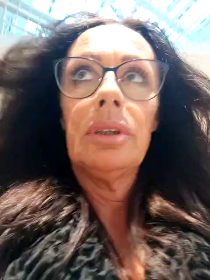 Misses-Cougar