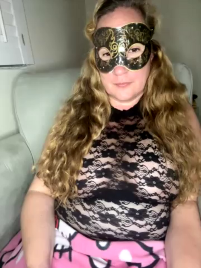 largeboobies30