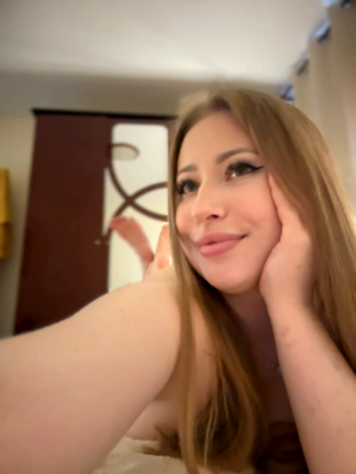 AlisaWhite