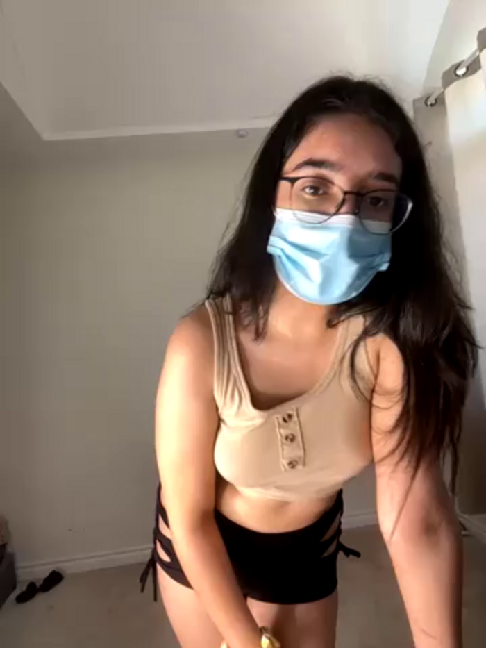 jAsMinE678