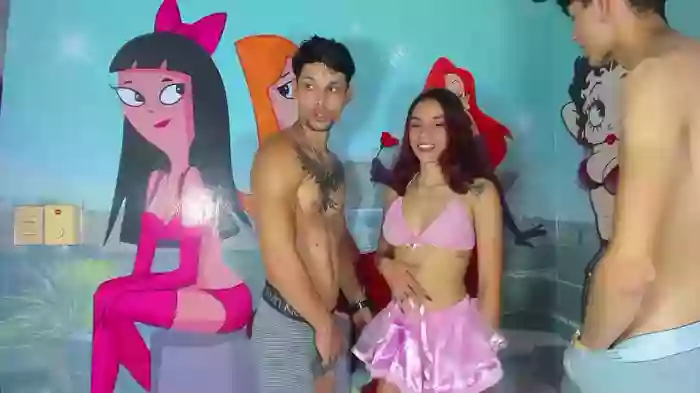 2024/03/08/stripchat-amazing_group_hot69-21-47-38