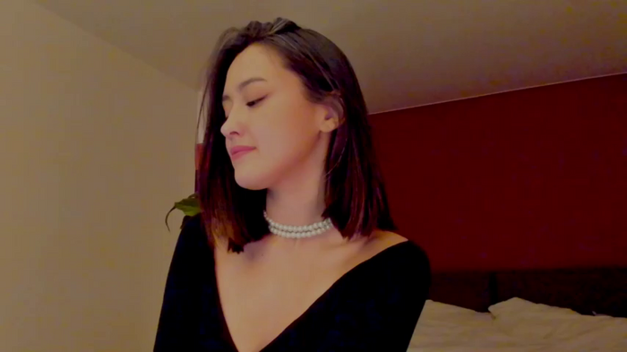 Alexa_Girl1