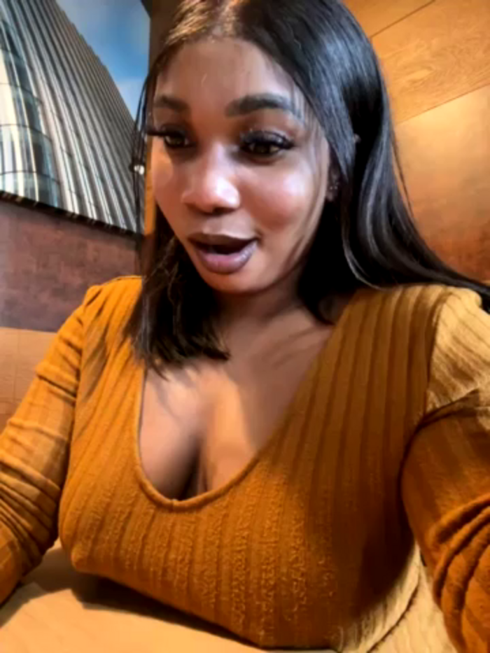 __Nessa__