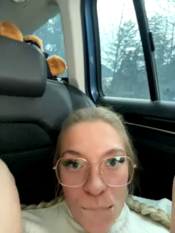 LaraBlond