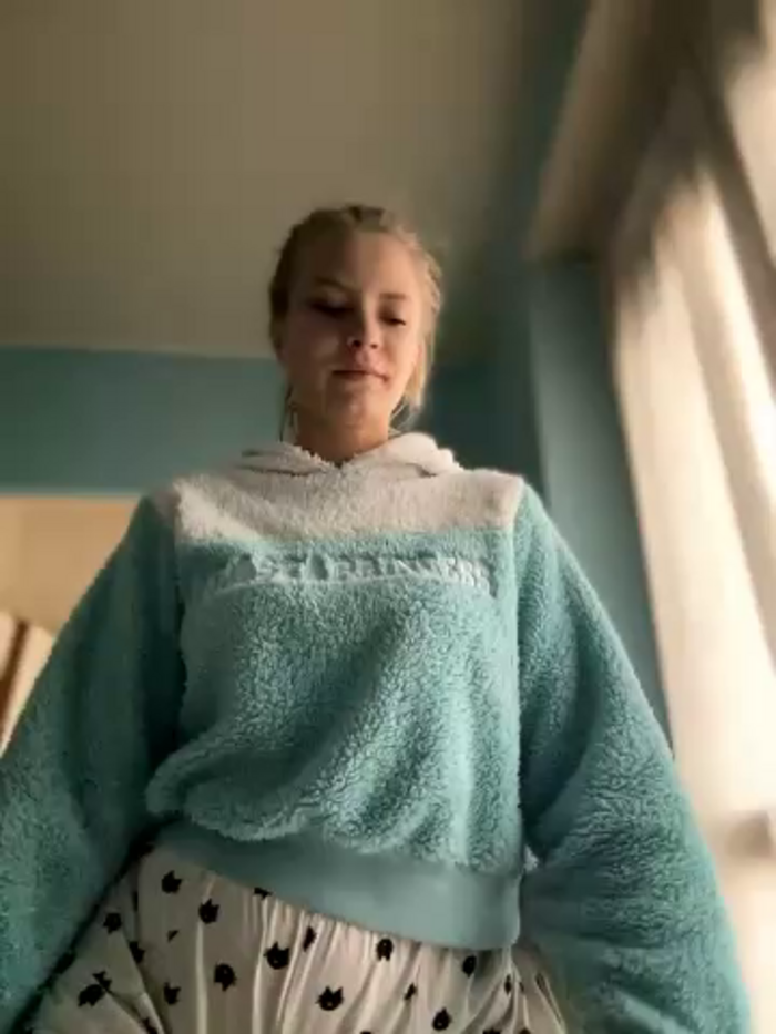 AnastasiaAniess