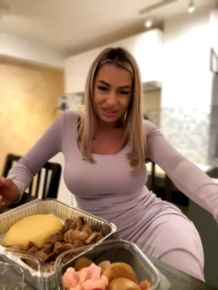 KirstieVegas