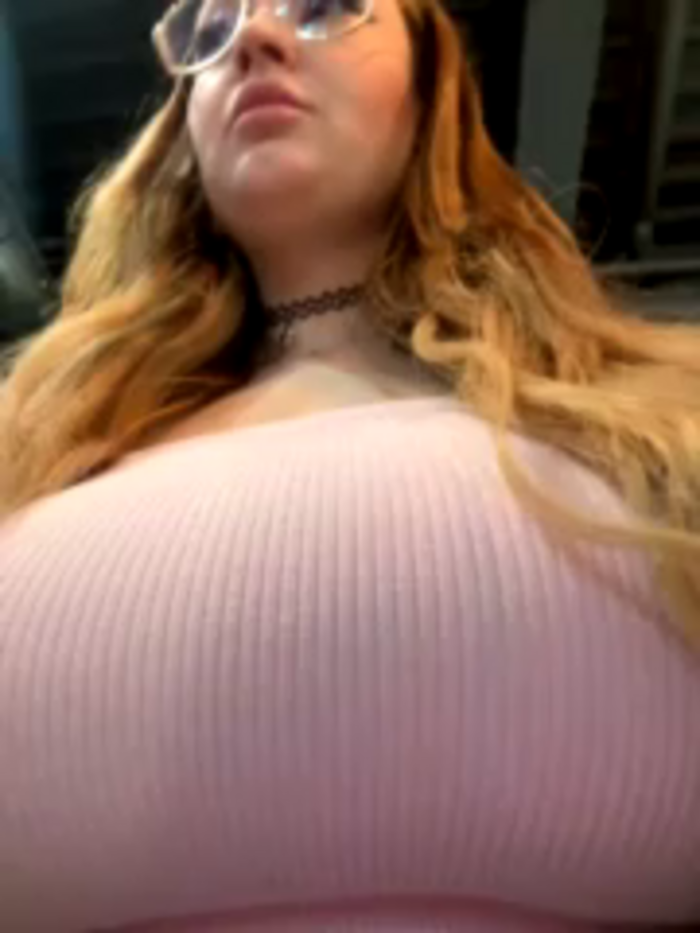Teya_moon_