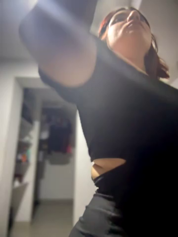 horny_roomiess