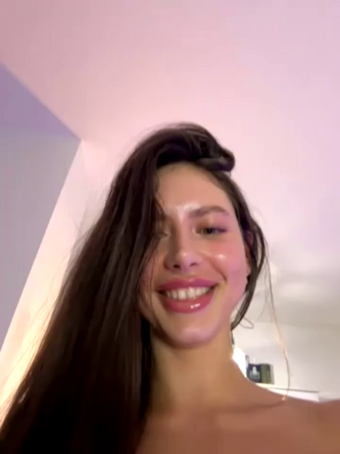 Ellzaa_