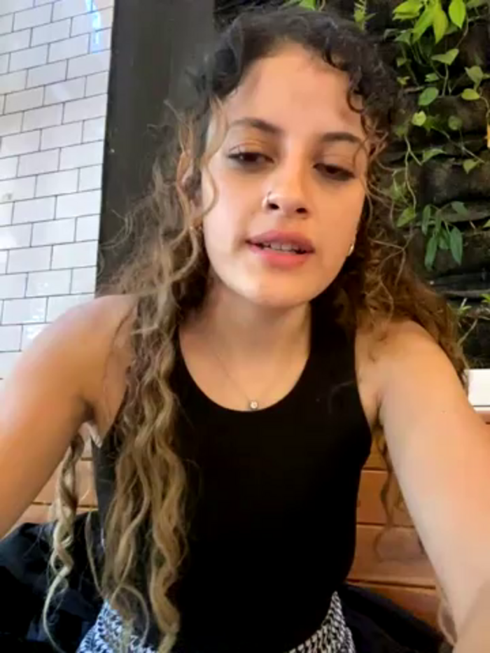 alana15