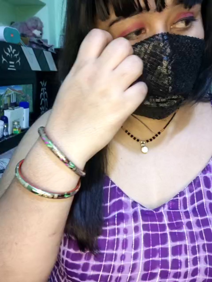 Indian_hotmilfs