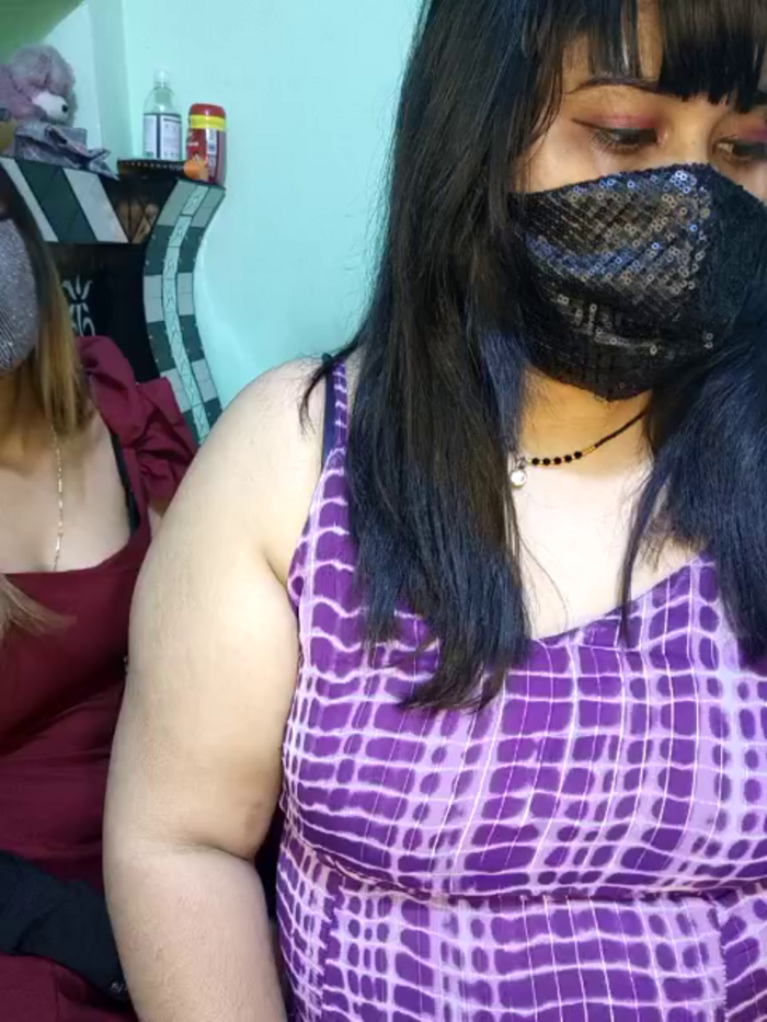 Indian_hotmilfs