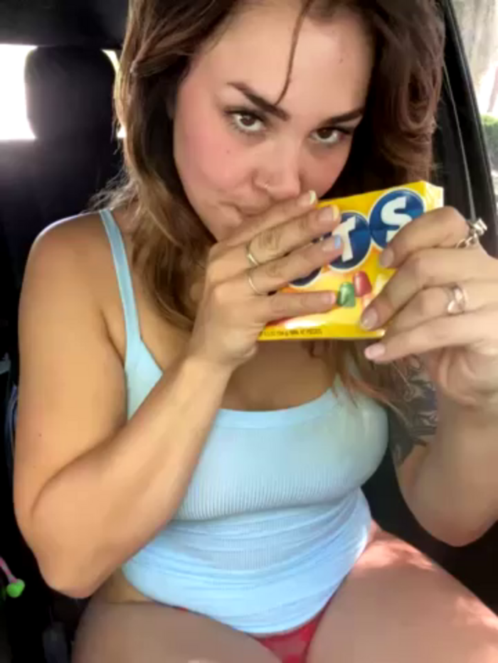 PublicPlaygirl_Lea