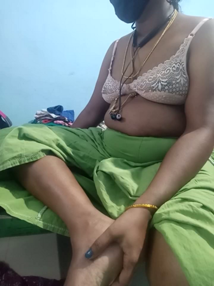 Tamil-hotwife