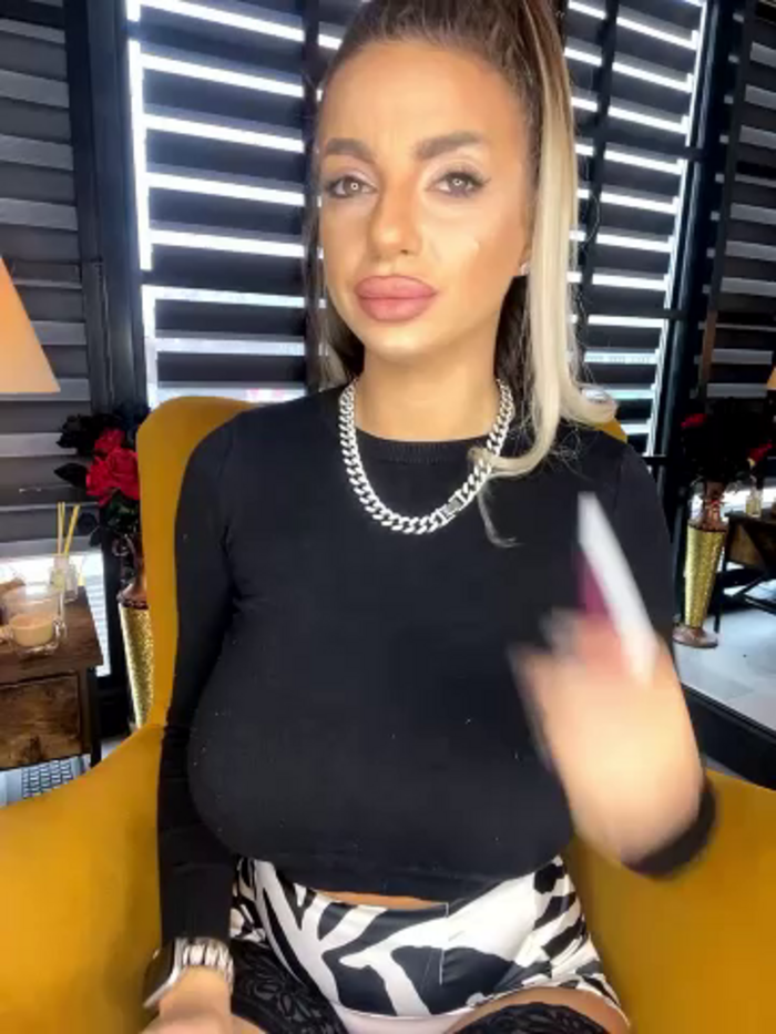 CassieJollie