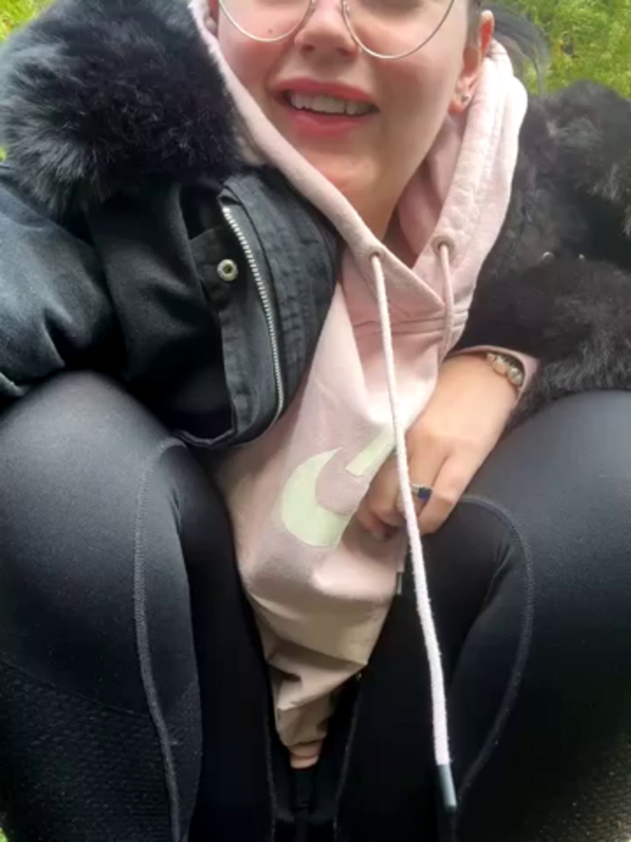 Young_hot_mom