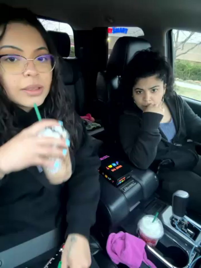 kimmiakiss22