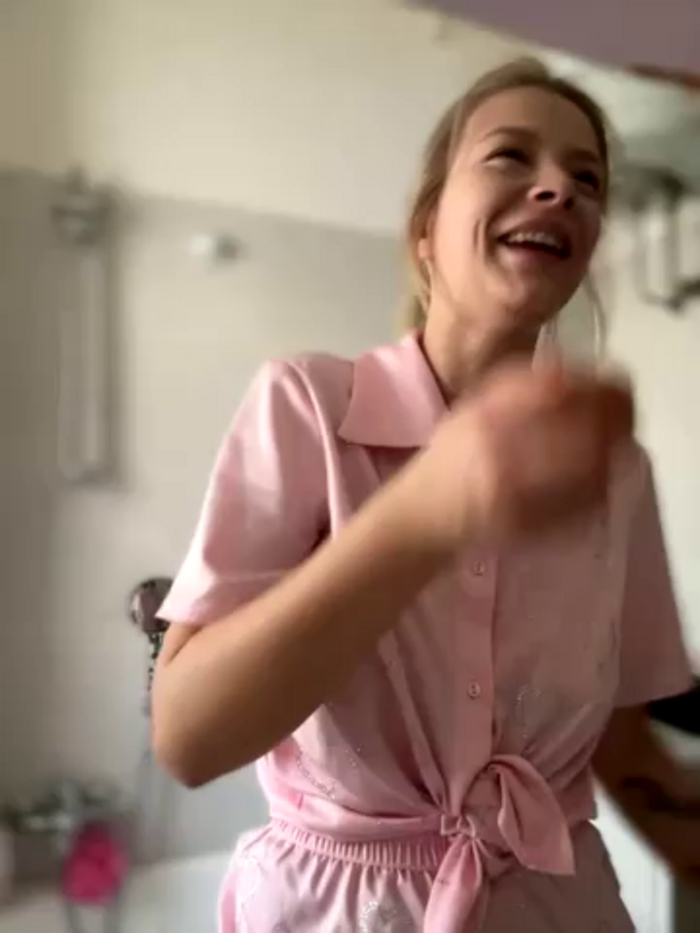 AnastasiaAniess