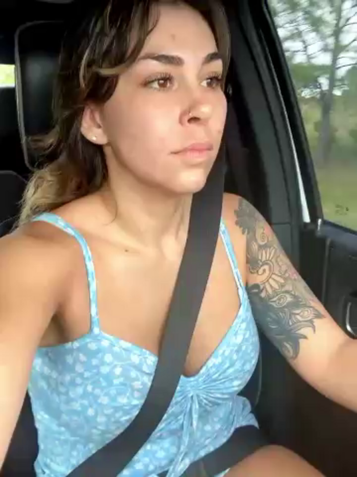 PublicPlaygirl_Lea