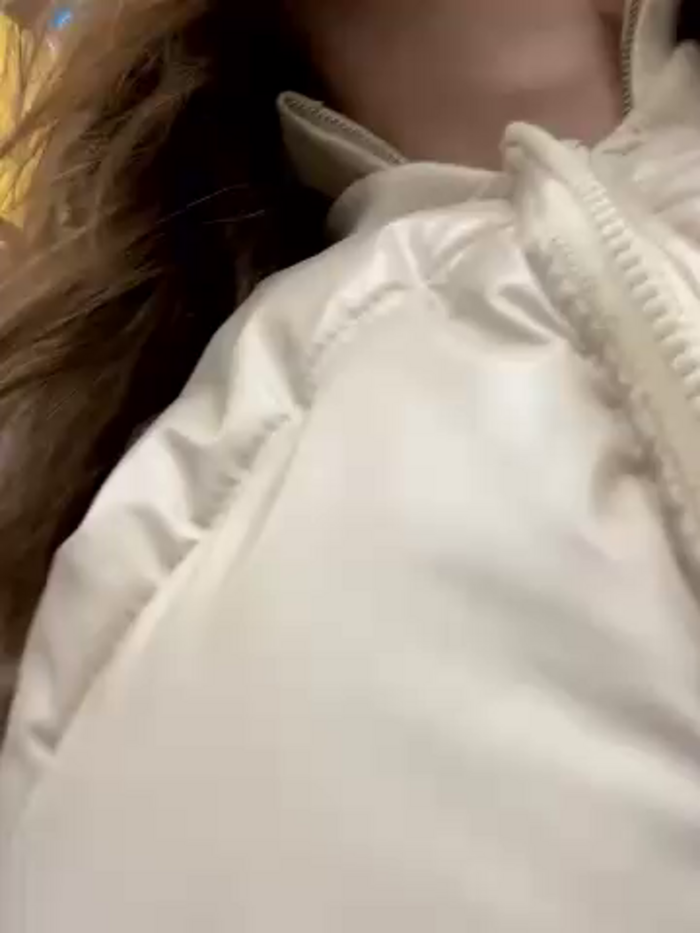 -AngelAri-