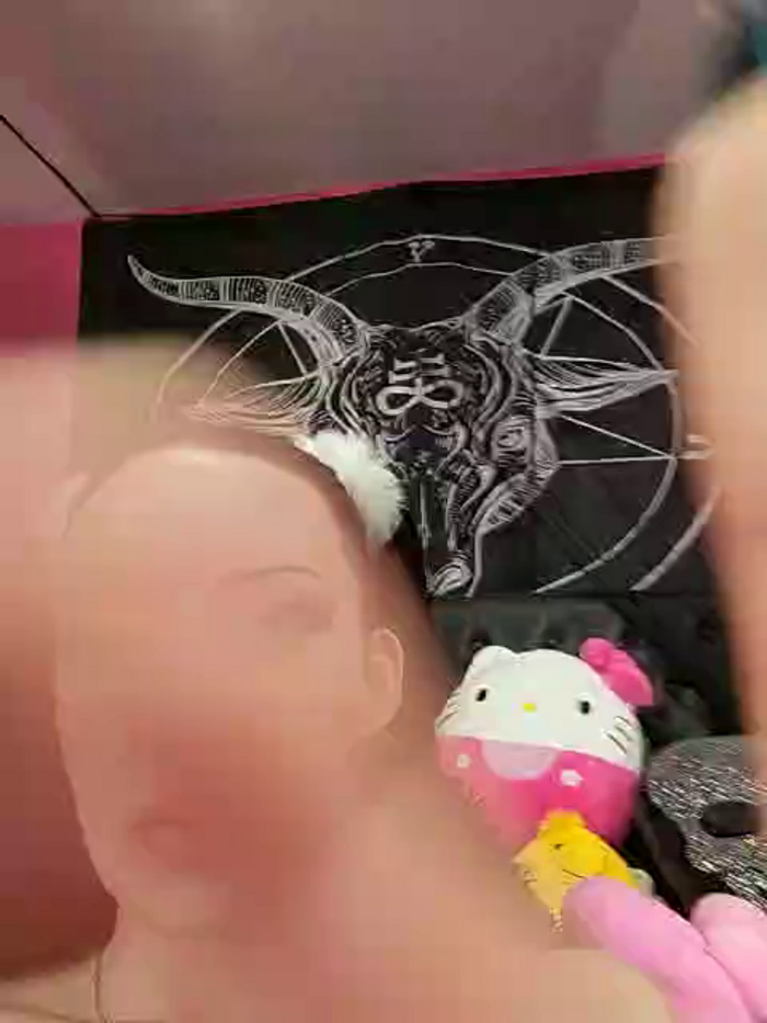 EVILYN