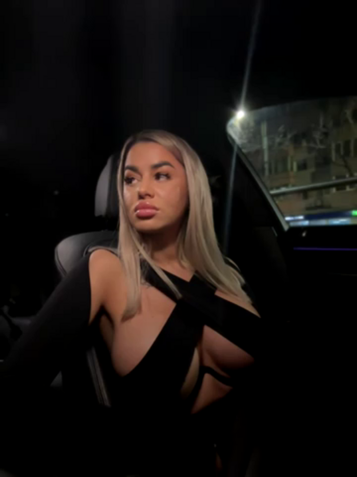 KirstieVegas