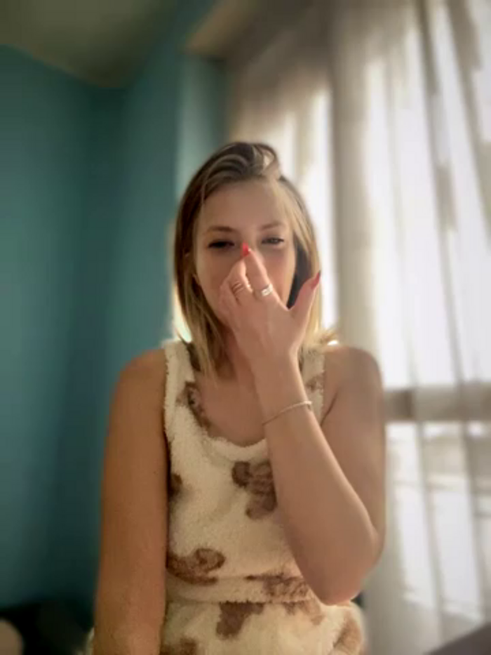 AnastasiaAniess