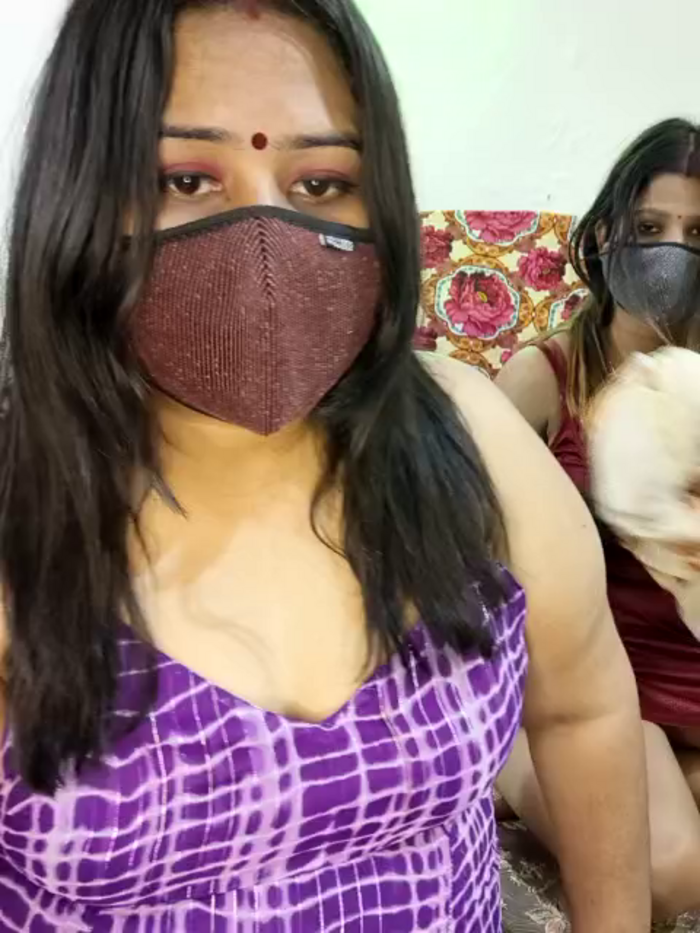 Indian_hotmilfs