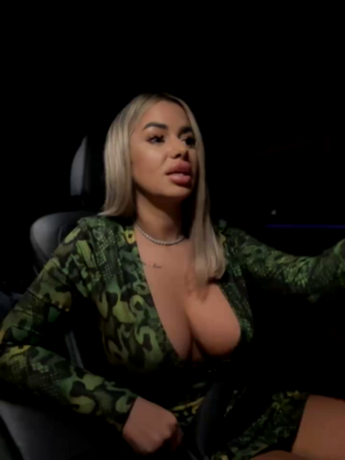 KirstieVegas