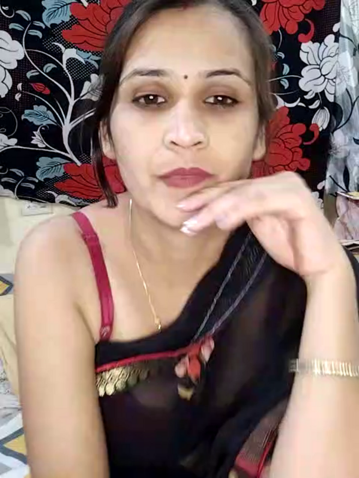 silky_sharma1