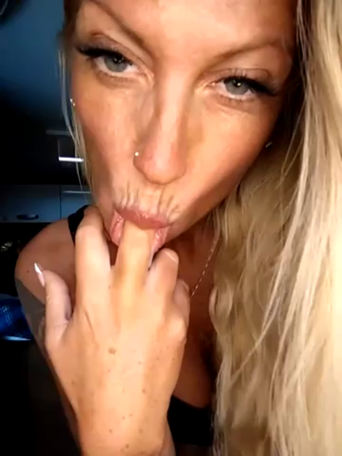 Weloveblue