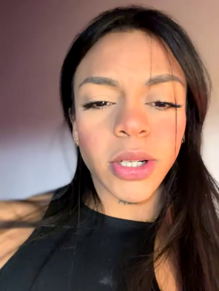 Charly_