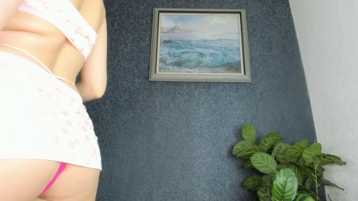 taeni_lara