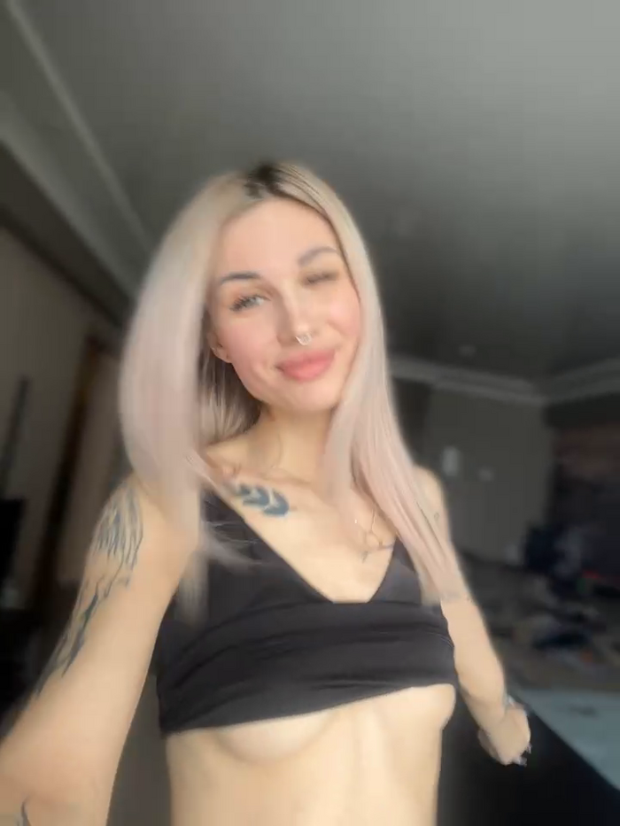 Charming_Ritta