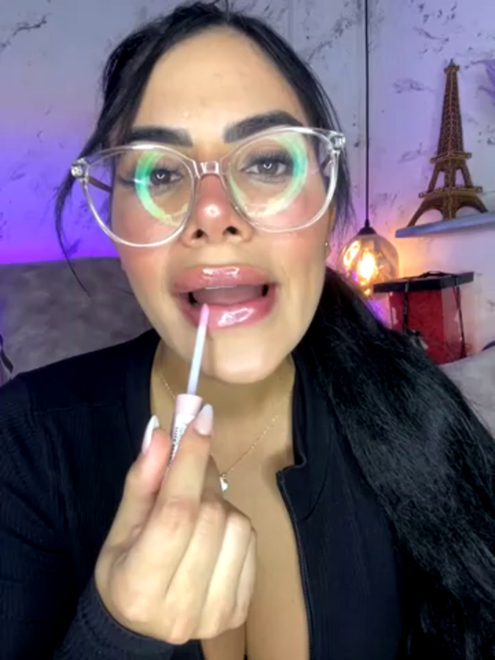 miaa_khalifaa