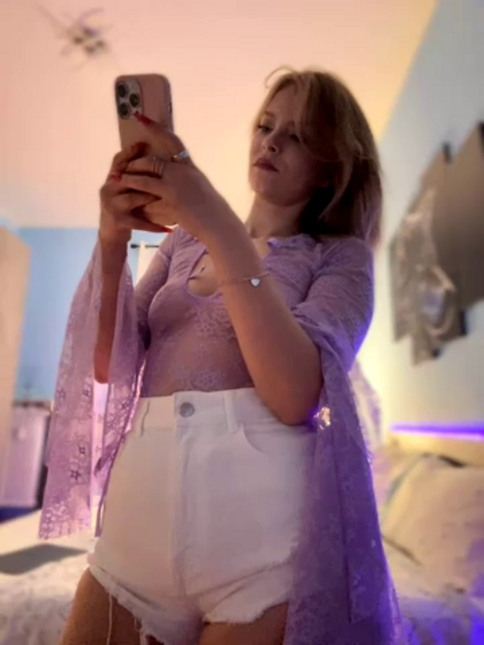AnastasiaAniess