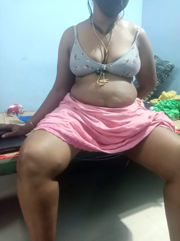 Tamil-hotwife
