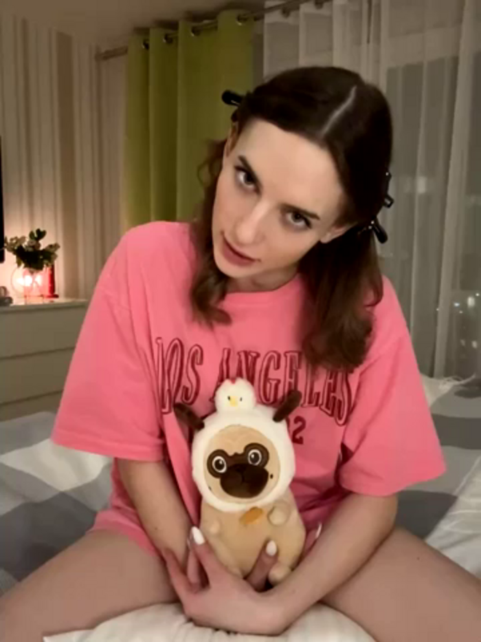 -AngelAri-